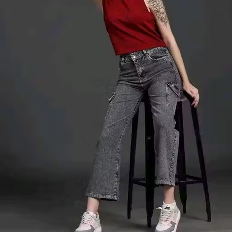 six pocket girls jeans