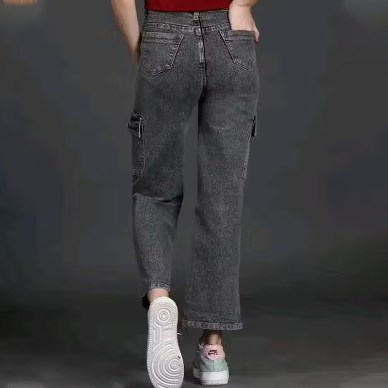 six pocket girls jeans