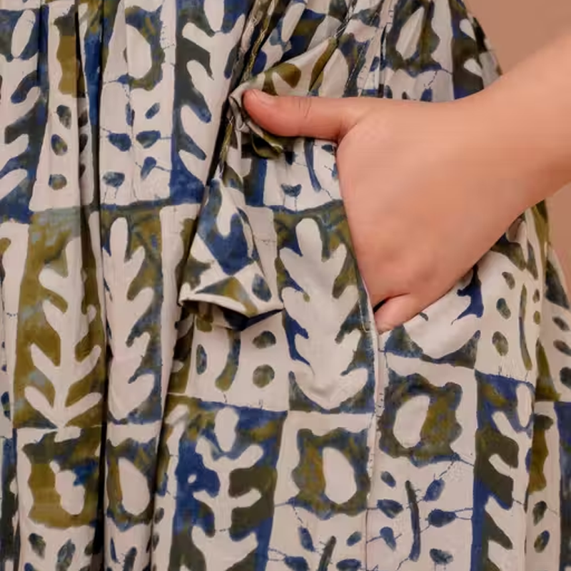 Women feeding kurti dress